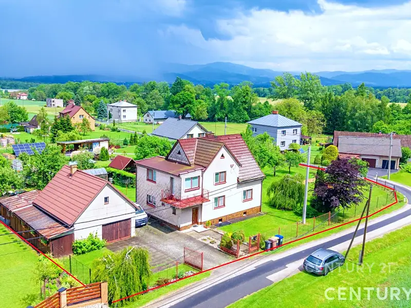 Prodej rodinného domu 195 m², pozemek 1069 m², Třinec – náhled fotky 1