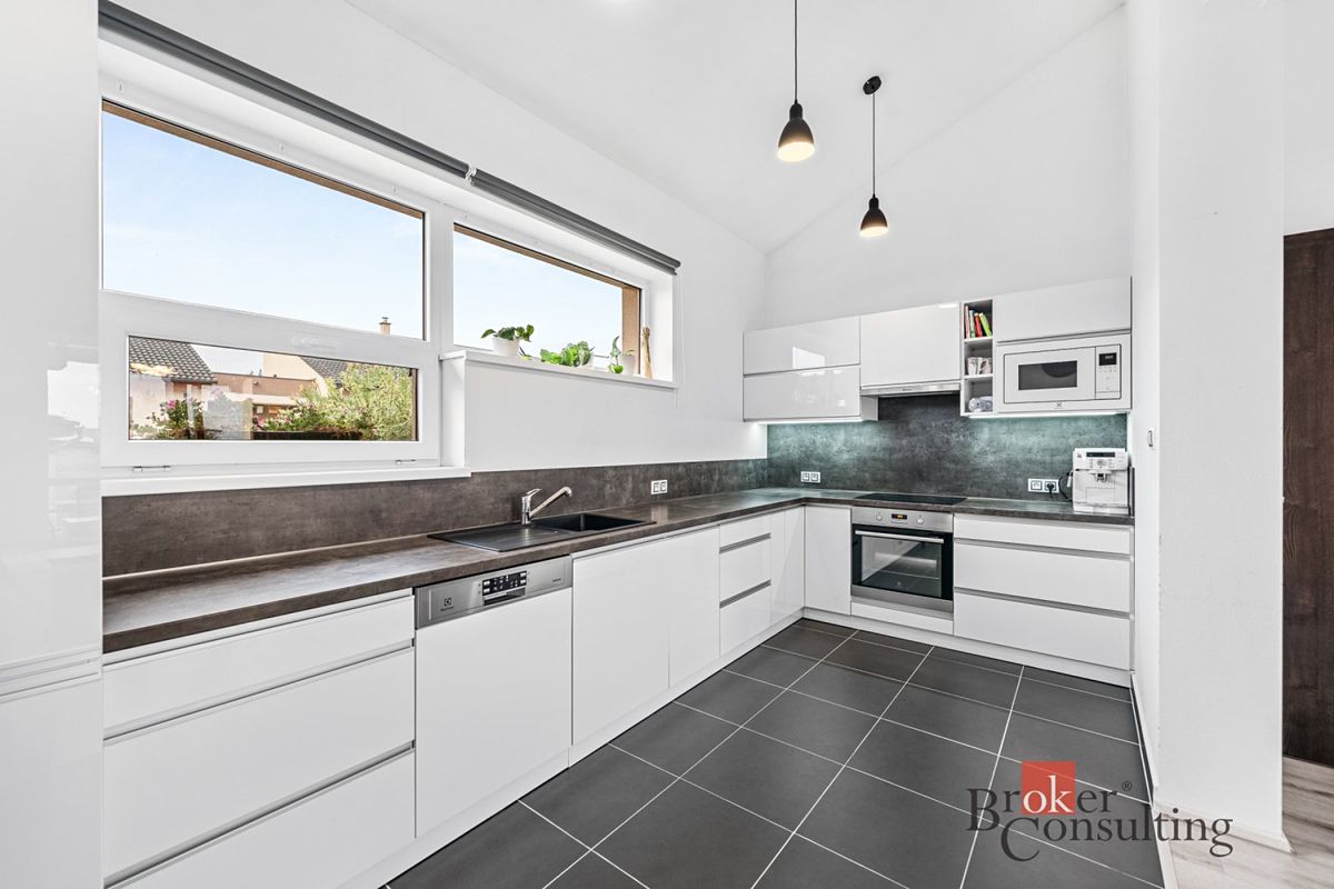 Prodej rodinného domu 91 m², pozemek 239 m² – fotografie 4