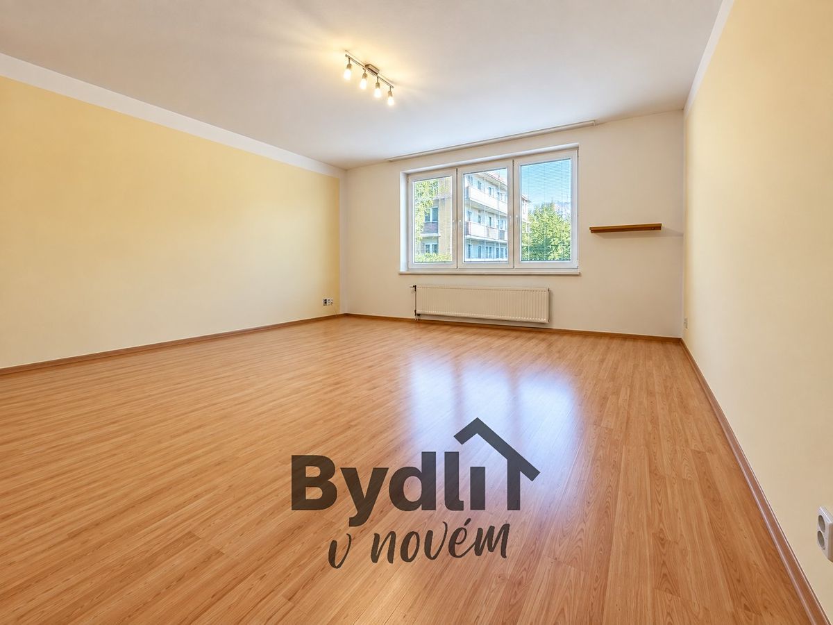 Pronájem bytu 1+kk 40 m² – fotografie 2