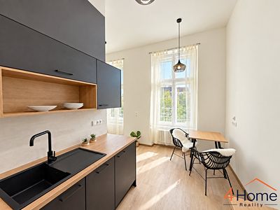 Pronájem bytu 1+kk 30 m²