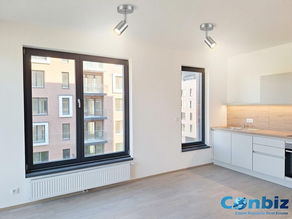 Pronájem bytu 3+kk 75 m² – fotografie 3