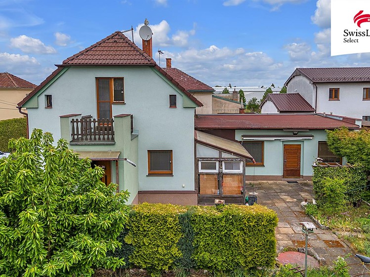Haus zum Kauf, 180 m² (1 von 30)