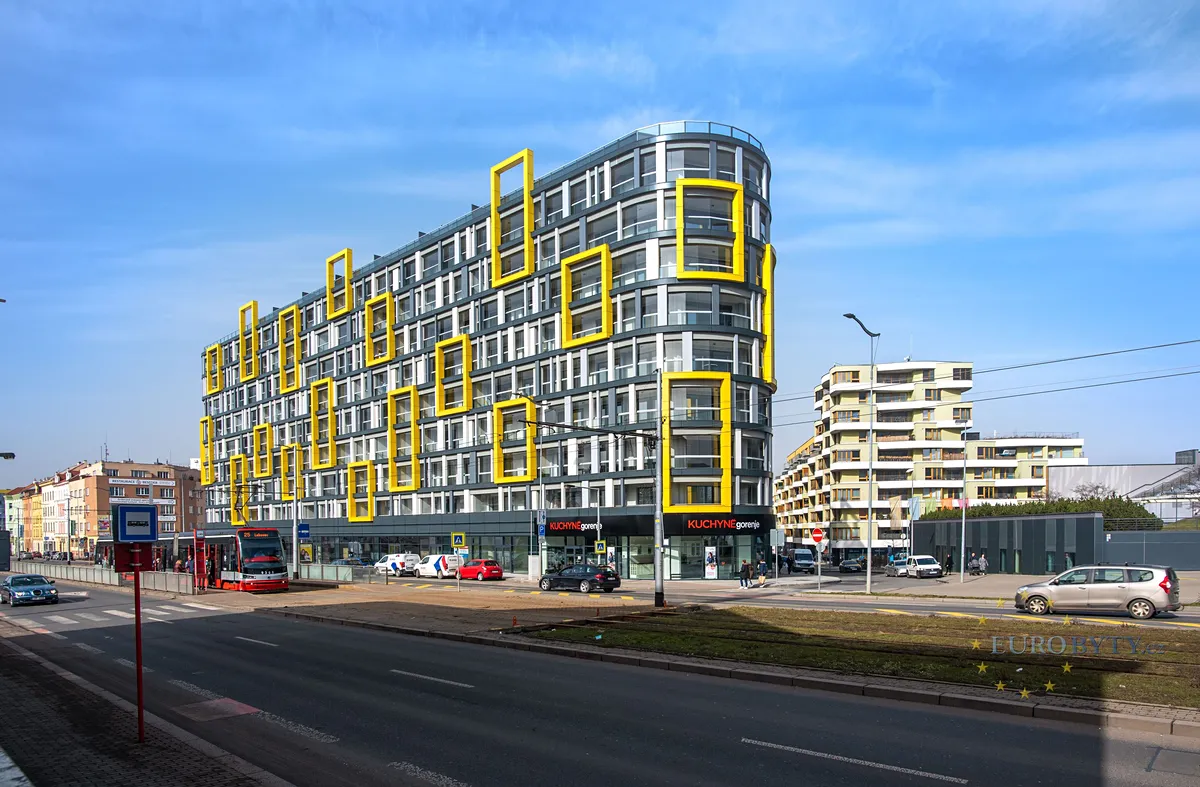 Pronájem garáže 17 m²