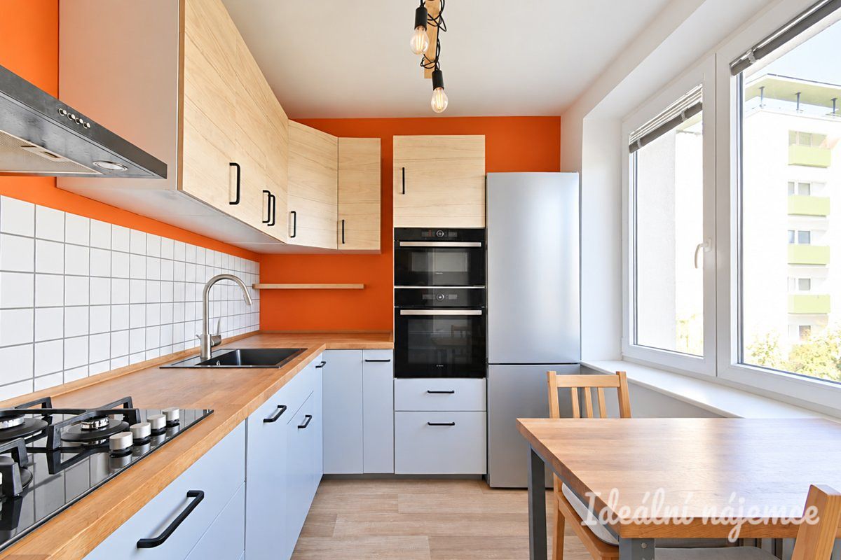 Pronájem bytu 2+1 54 m² – fotografie 2