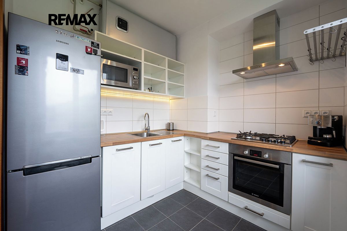Pronájem bytu 3+1 63 m², Vsetín – fotka 1 z 3