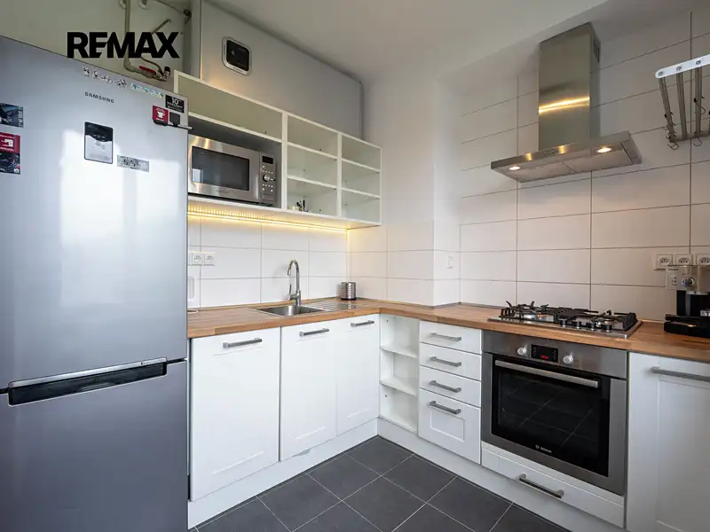 Pronájem bytu 3+1 63 m², Družstevní, Vsetín