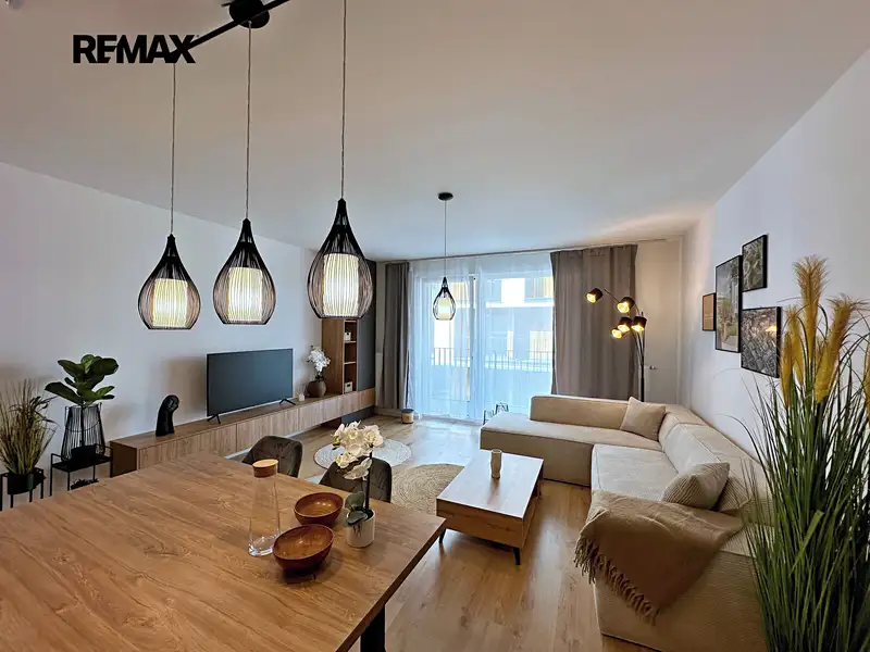 Prodej bytu 3+kk 84 m², České Budějovice – náhled fotky 1