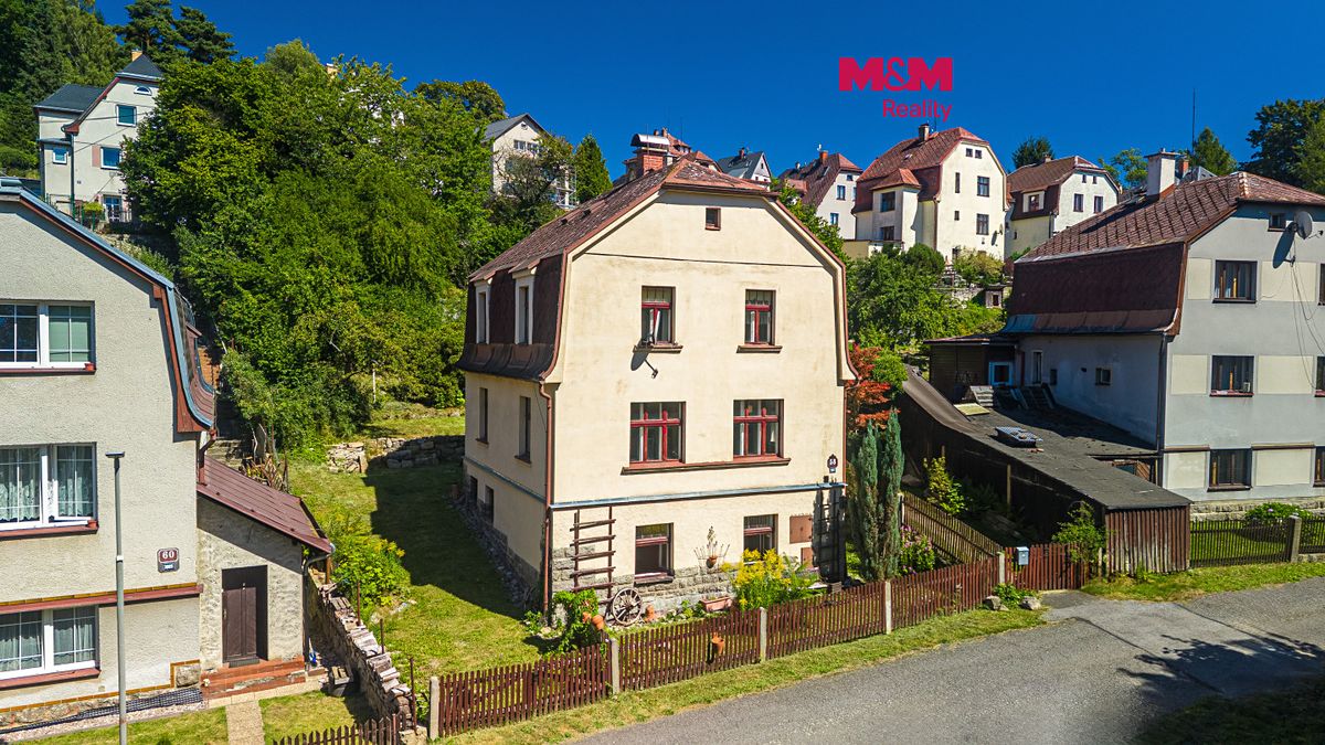 Prodej rodinného domu 141 m², pozemek 919 m², Jablonec nad Nisou – fotka 1 z 3