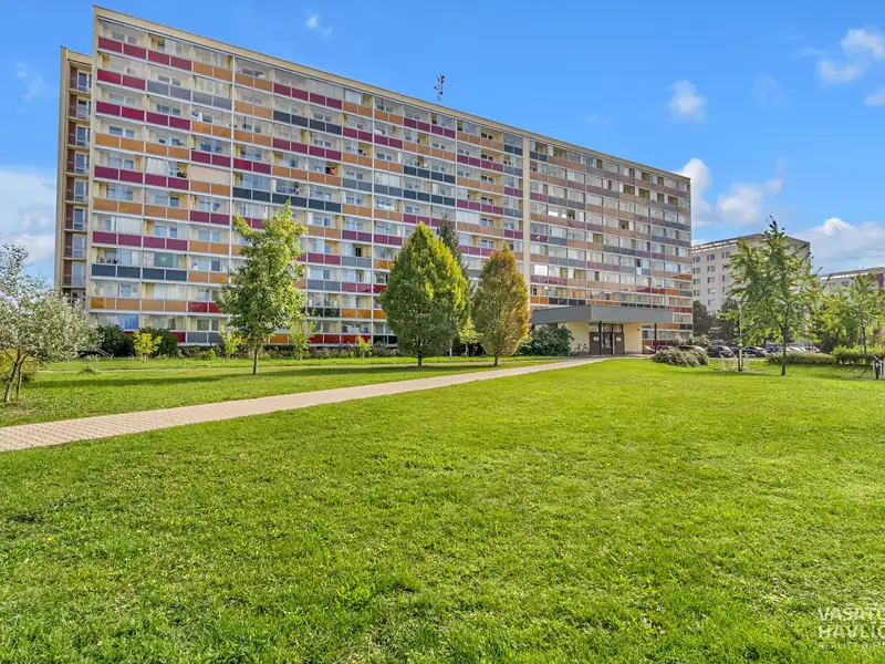 Prodej bytu 1+kk 34 m², Hradec Králové – náhled fotky 1