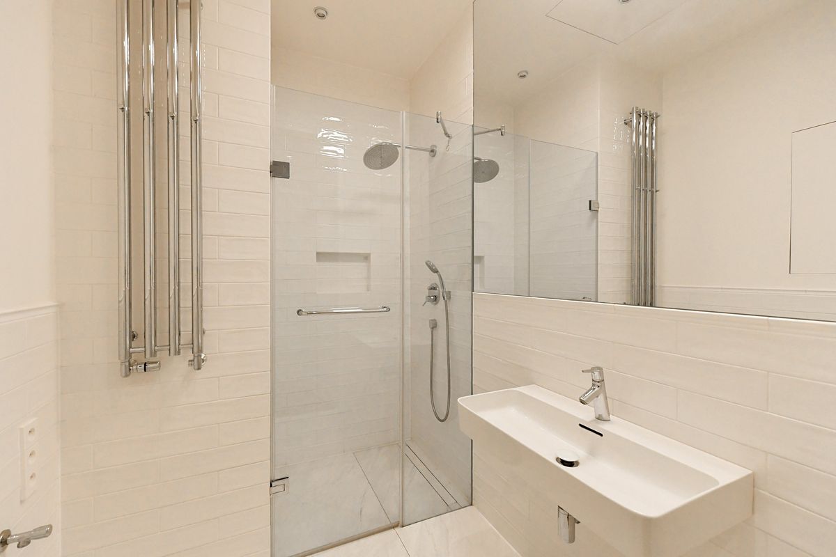 Pronájem bytu 2+kk 58 m² – fotografie 2