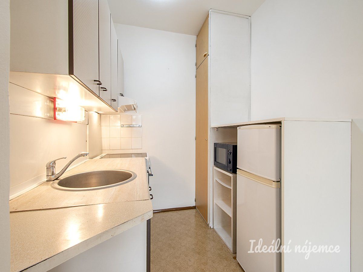 Pronájem bytu 2+kk 45 m²