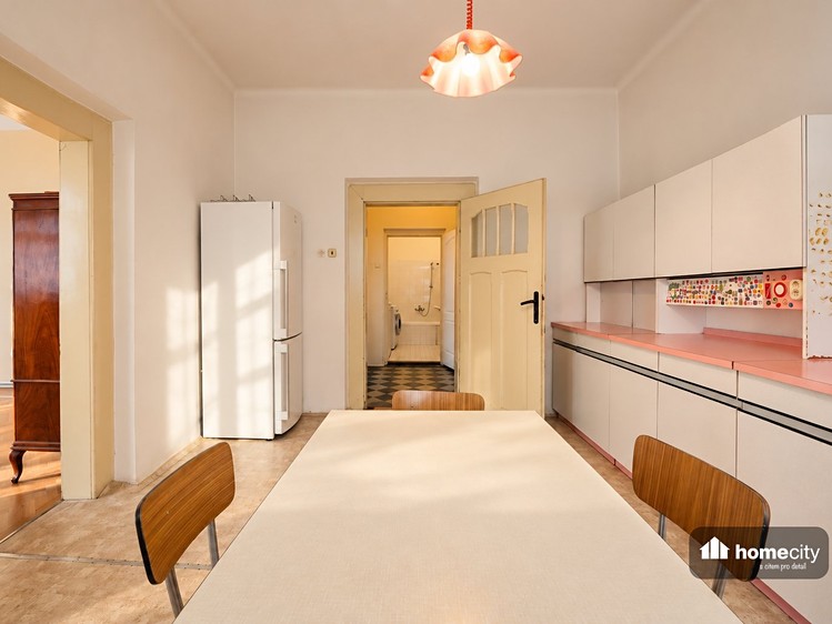 Prodej domu, 225 m² (9 z 22)