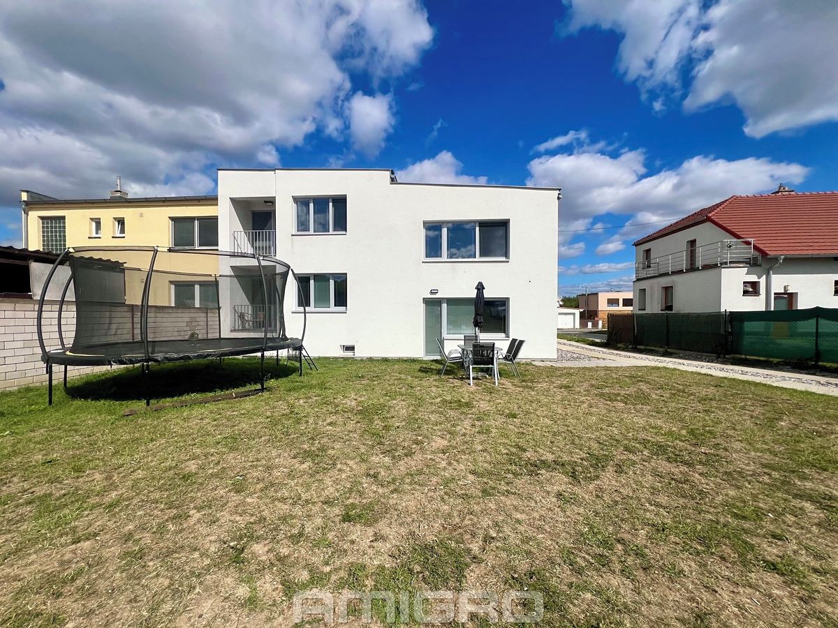 Pronájem bytu 1+kk 40 m²