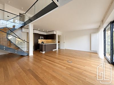 Pronájem bytu 4+kk 159 m²