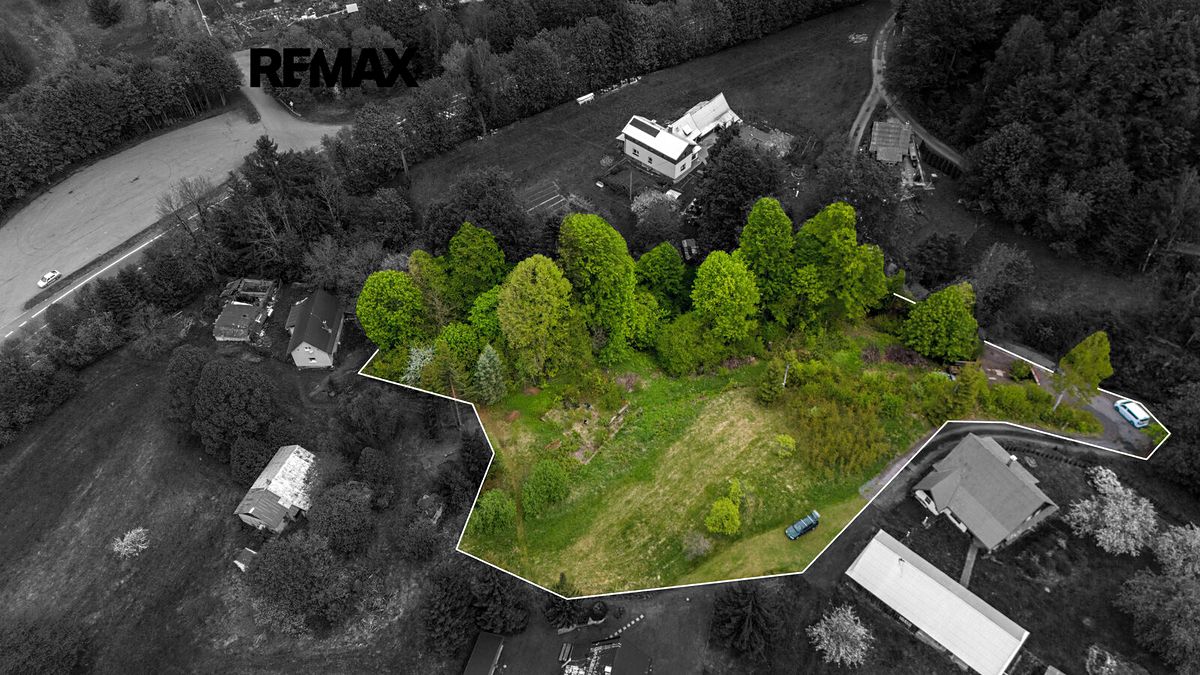 Prodej stavebního pozemku 5025 m²