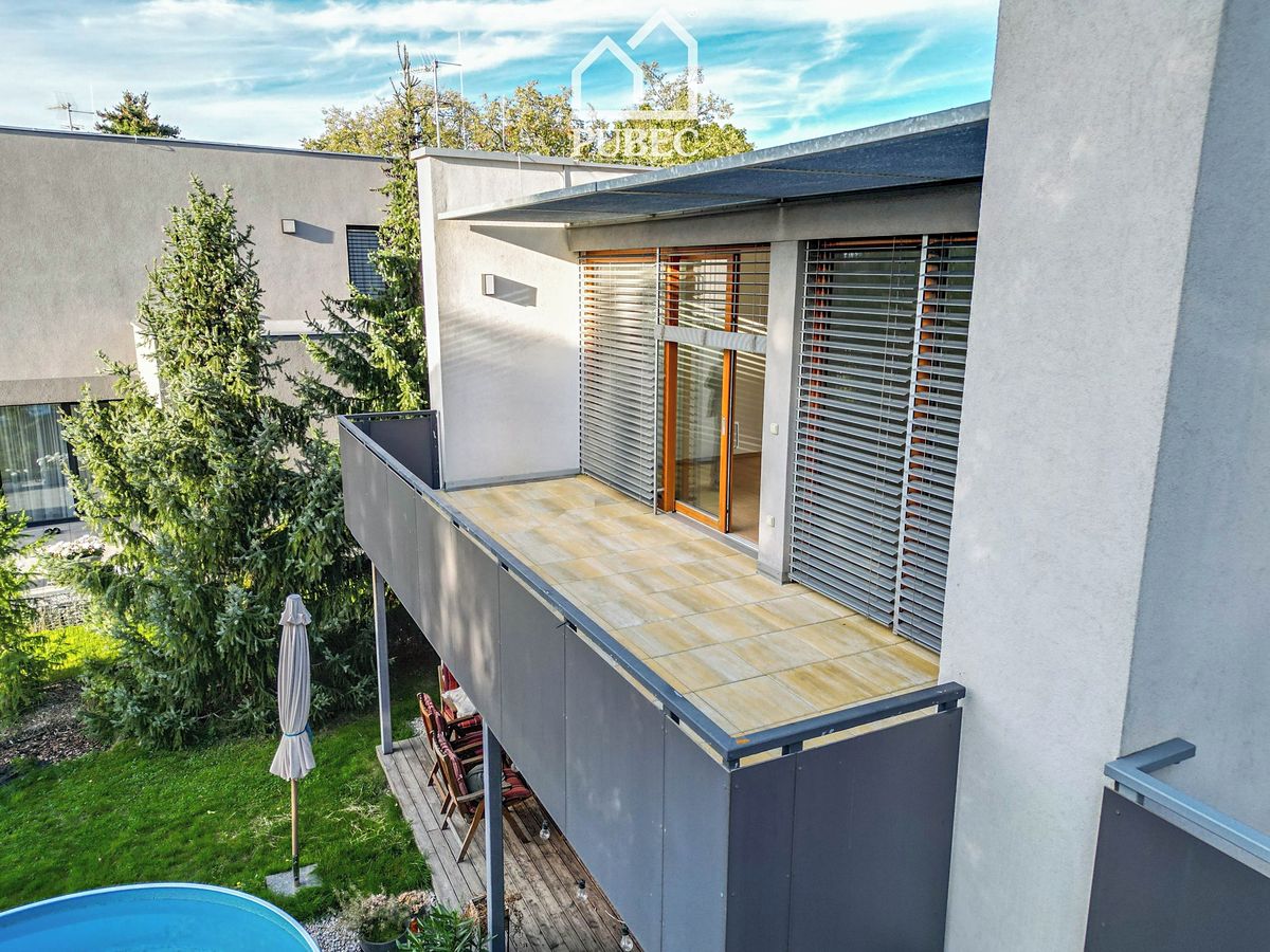 Pronájem bytu 3+kk 76 m² – fotografie 4