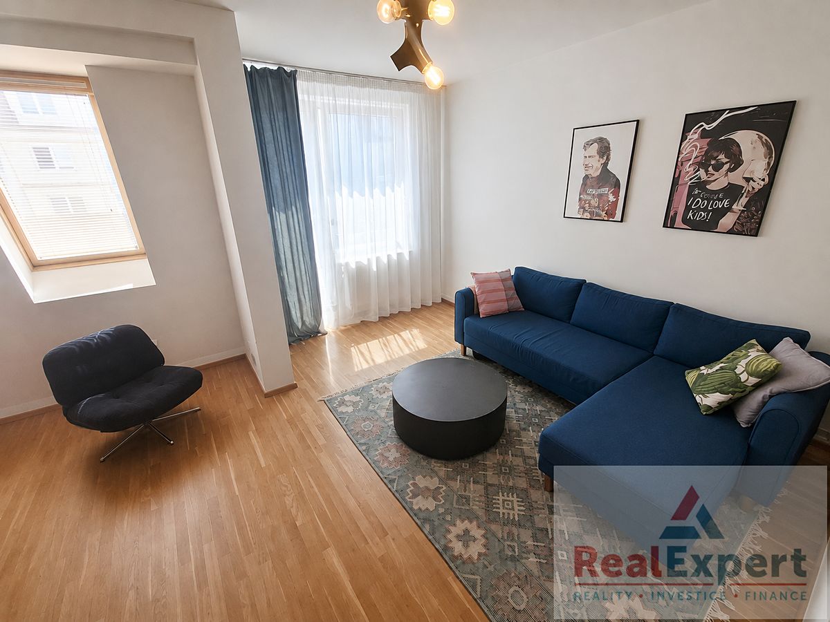 Prodej bytu 2+kk 66 m²