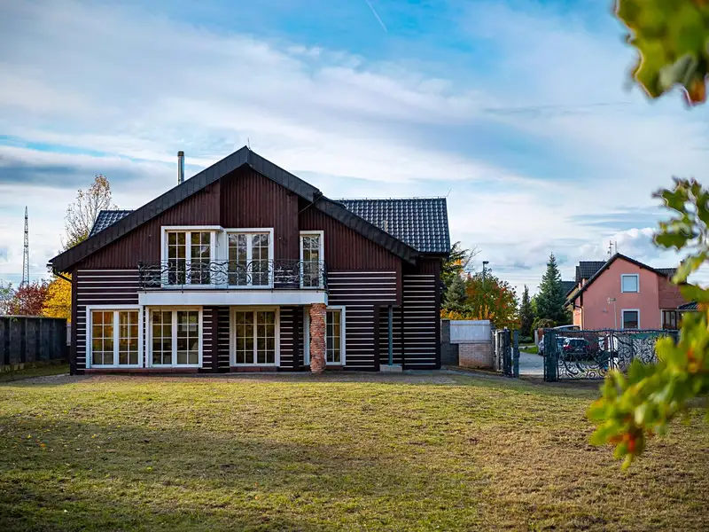 Prodej vily 247 m², pozemek 3640 m², Praha – náhled fotky 3
