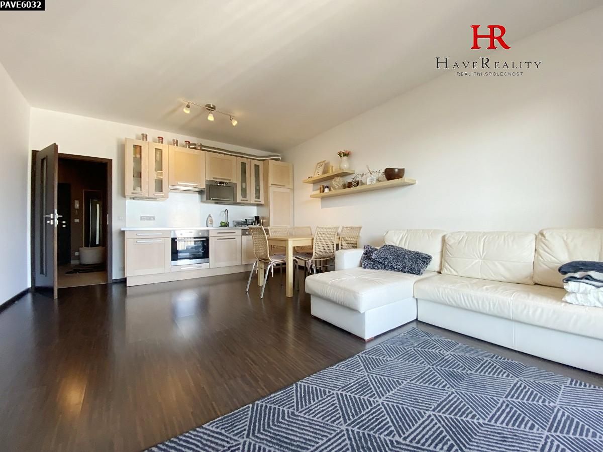 Pronájem bytu 2+kk 65 m² – fotografie 2