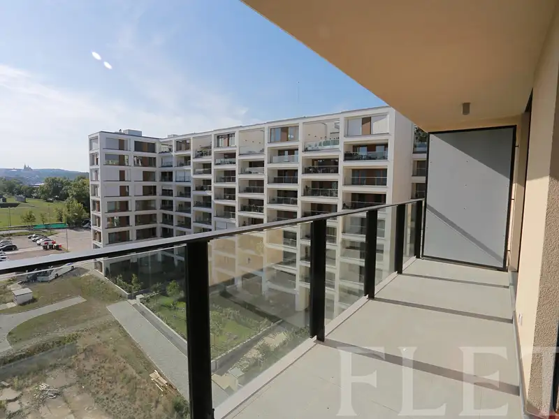 Pronájem bytu 2+kk 57 m², Praha – náhled fotky 2