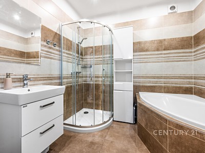 Prodej bytu 3+1, 87 m² (3 z 15)
