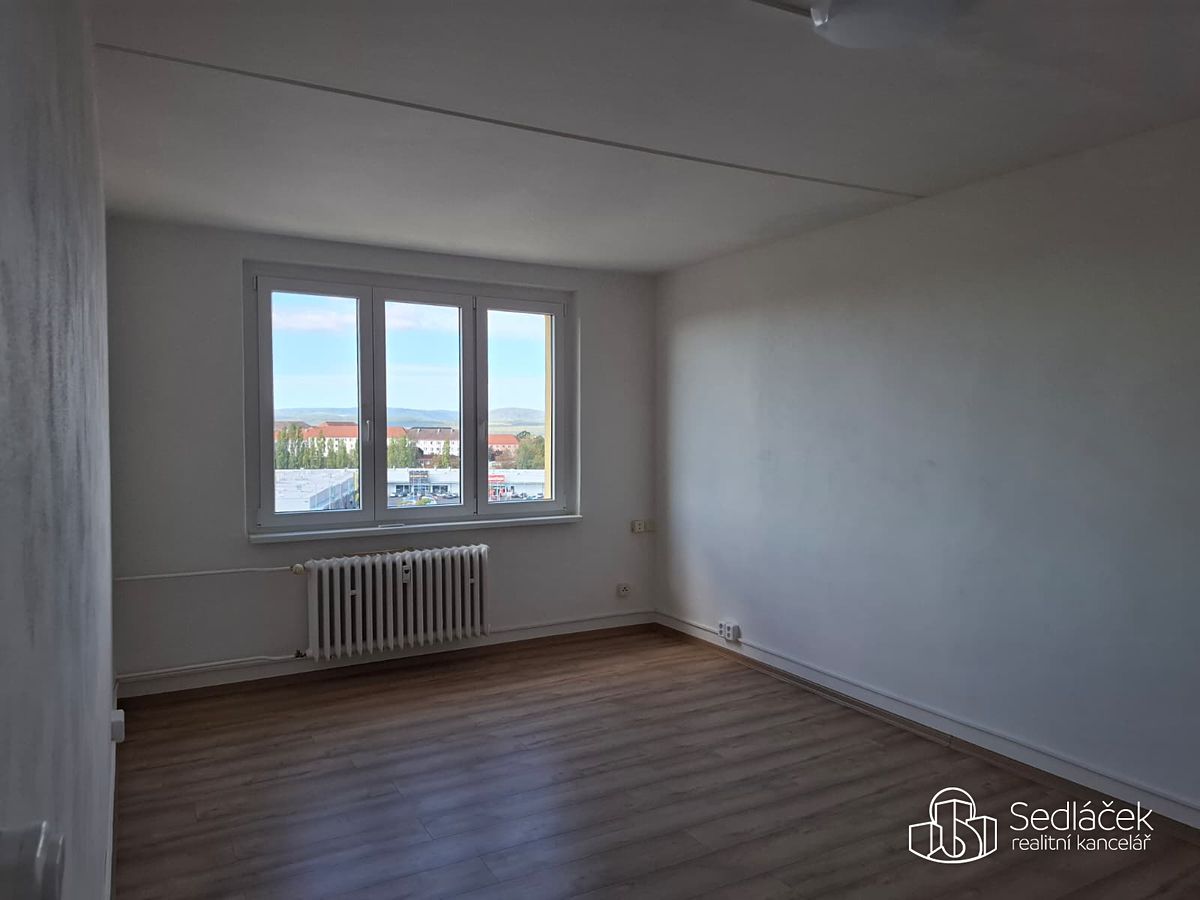Pronájem bytu 1+1 38 m² – fotografie 5