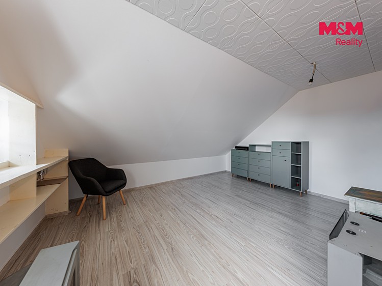 Комерційне приміщення на продаж, 100 м² (20 з 27)