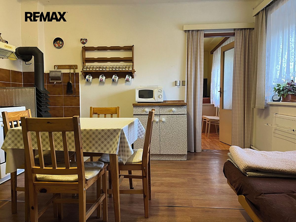 Prodej rodinného domu 72 m², pozemek 697 m² – fotografie 5
