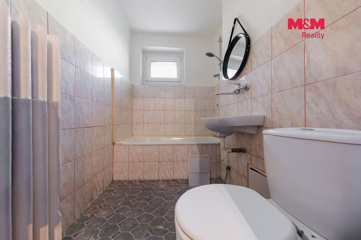 Pronájem bytu 2+kk 35 m² – fotografie 4