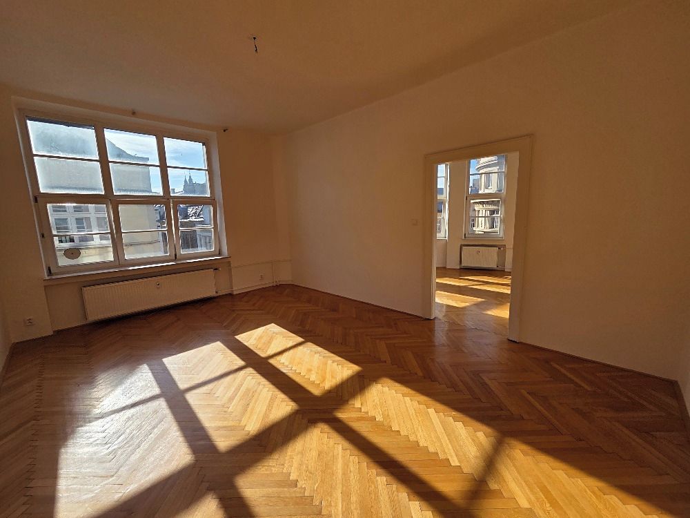 Pronájem bytu 4+1 136 m² – fotografie 4