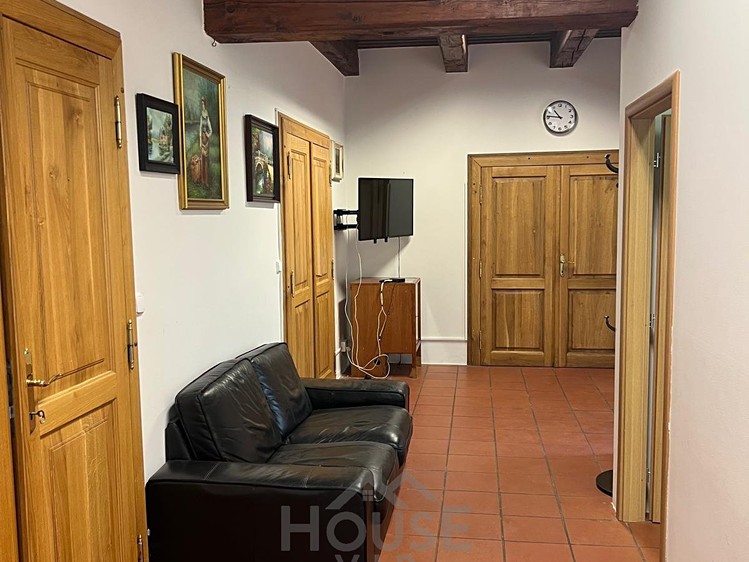 Prodej komerčního prostoru, 109 m² (3 z 15)