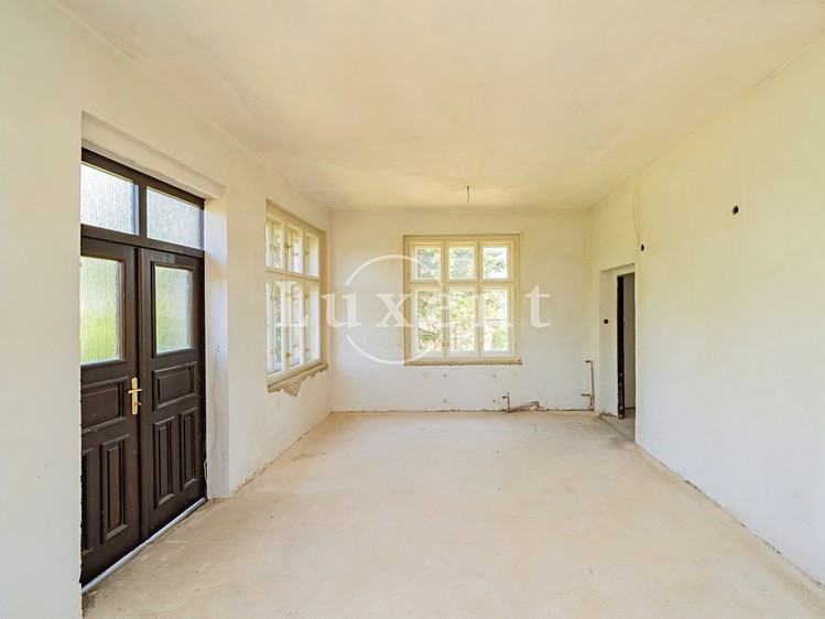 Комерційне приміщення на продаж, 3 000 м² (21 з 34)