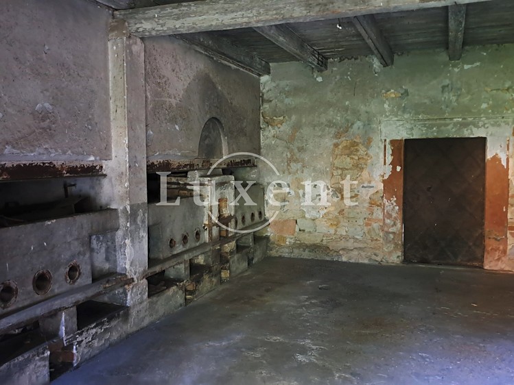 Комерційне приміщення на продаж, 3 000 м² (28 з 34)