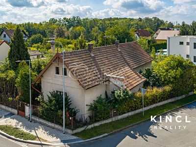 Prodej rodinného domu 104 m², pozemek 922 m²