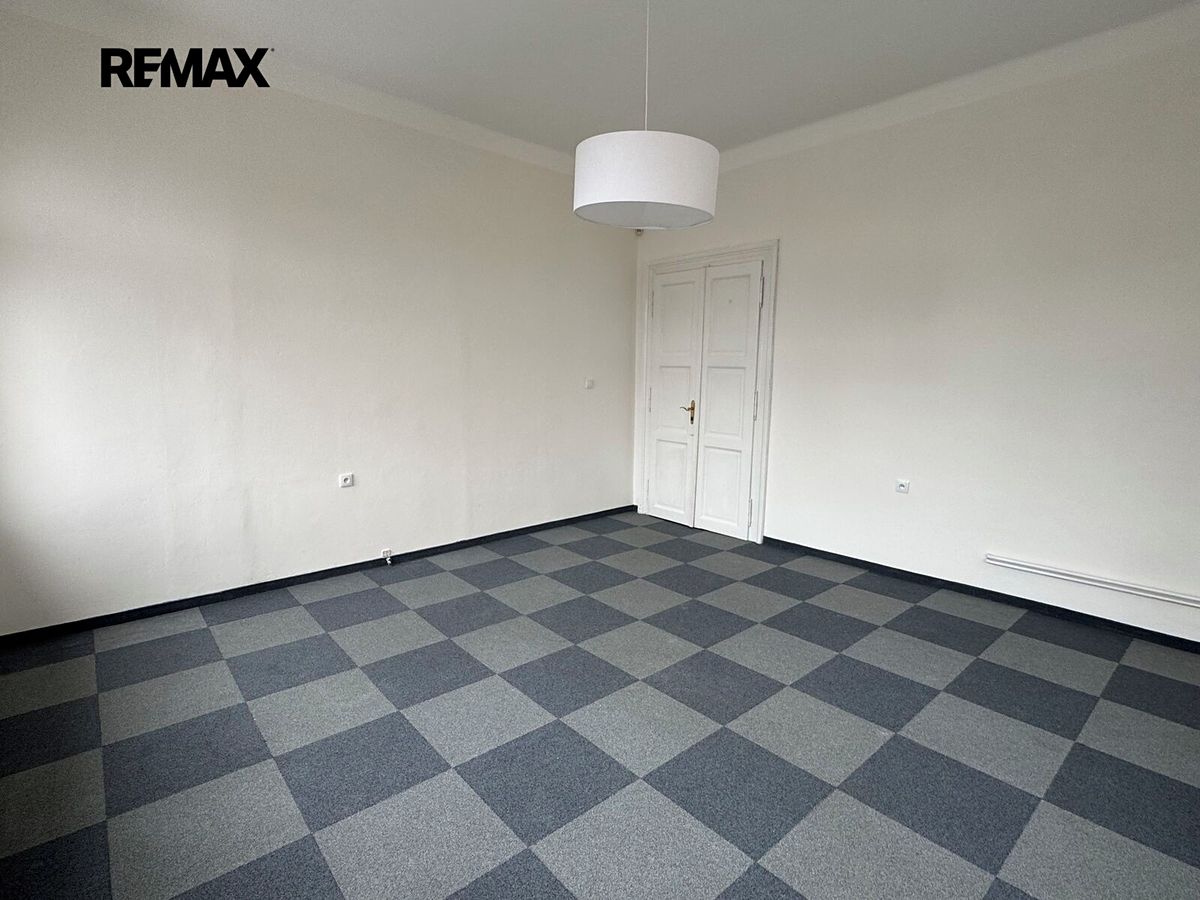 Pronájem kanceláře 24 m² – fotografie 4