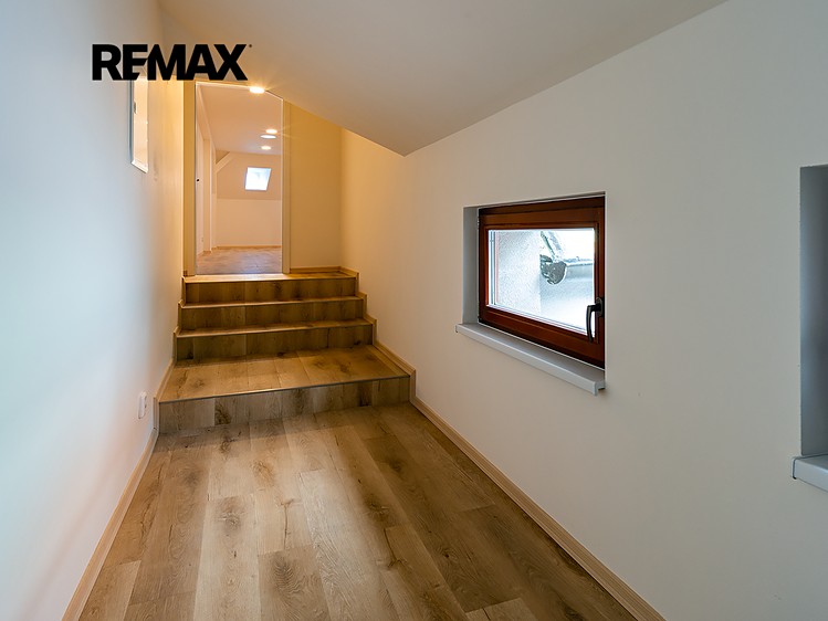 Prodej bytu 2+kk, 63 m² (16 z 55)