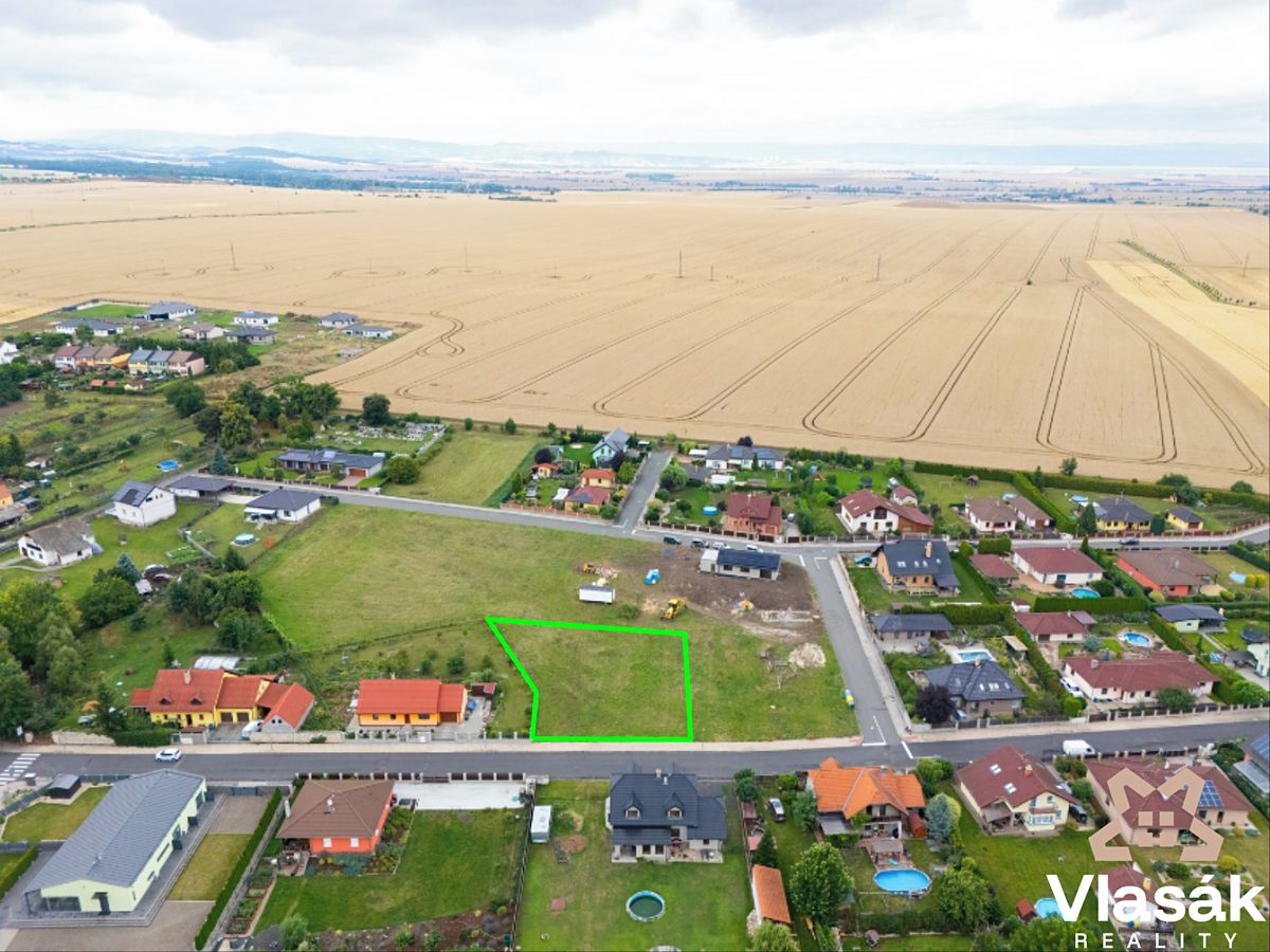 Prodej stavebního pozemku 1210 m² – fotografie 4