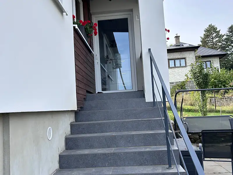 Prodej chaty 76 m², pozemek 446 m², Kamenice – náhled fotky 3