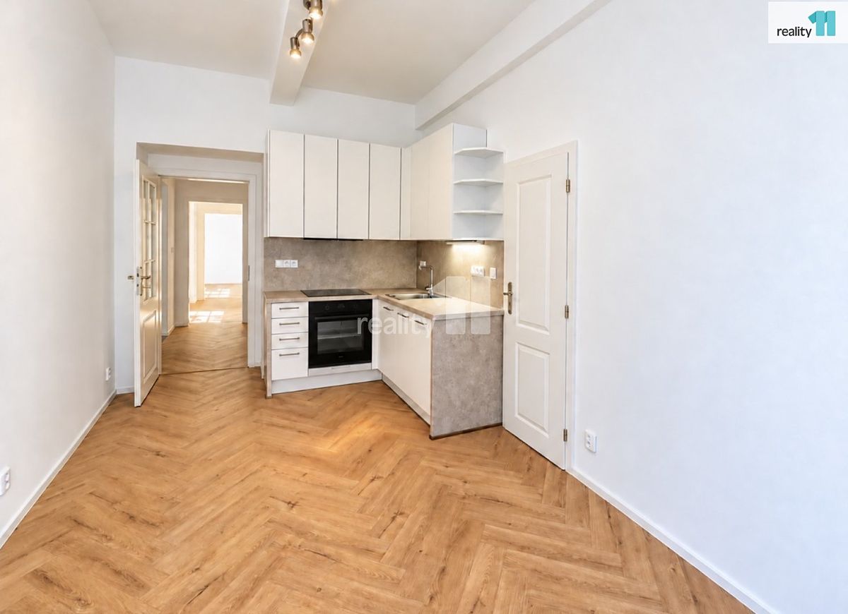 Pronájem bytu 2+1 64 m²