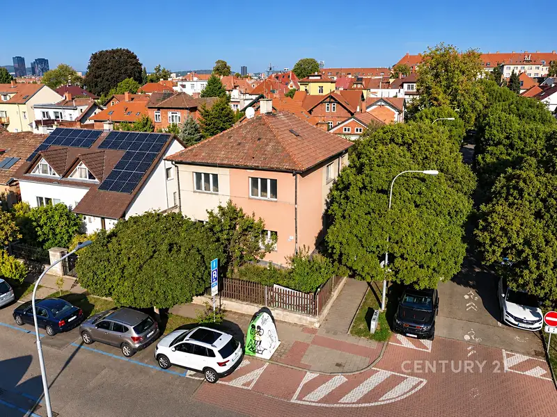 Prodej vícegeneračního domu 240 m², pozemek 402 m², Brno – náhled fotky 1