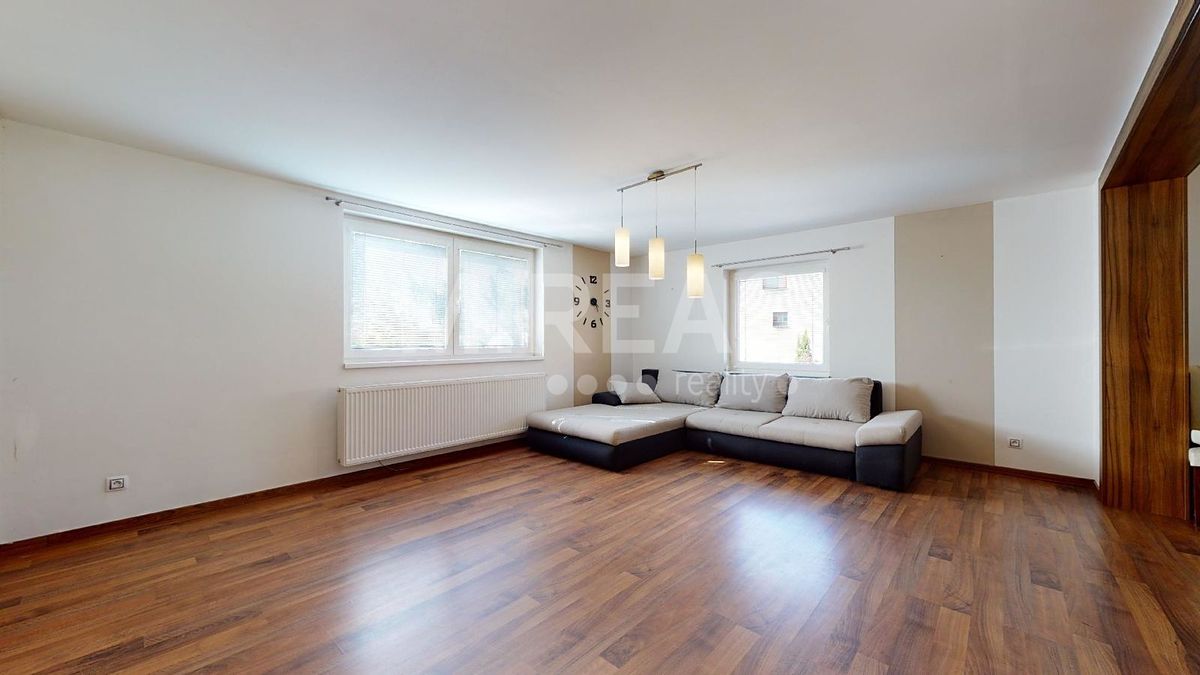 Pronájem rodinného domu 150 m², pozemek 650 m² – fotografie 4