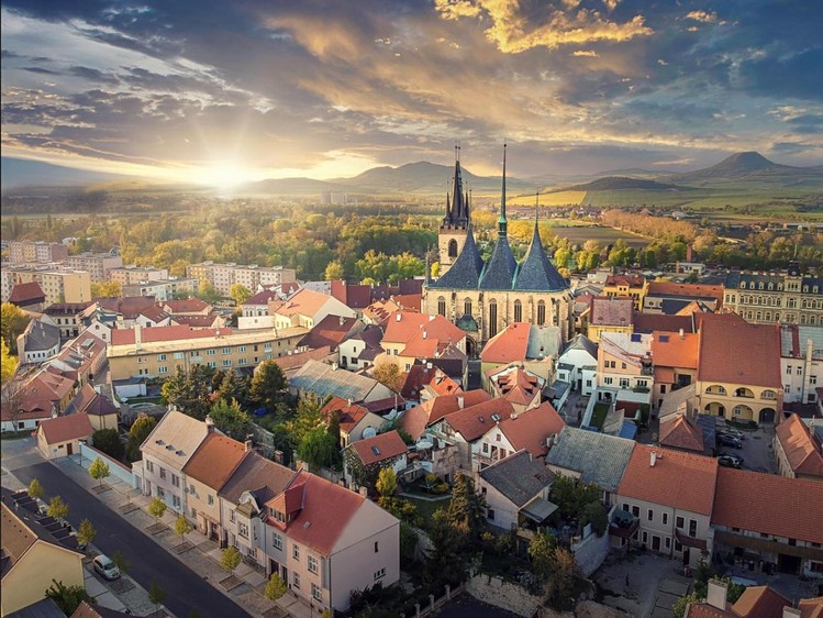 Grundstück zum Kauf, 320 m² (1 von 3)
