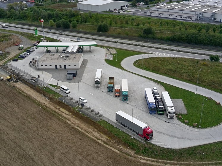 Prodej komerčního prostoru, 470 m² (5 z 11)