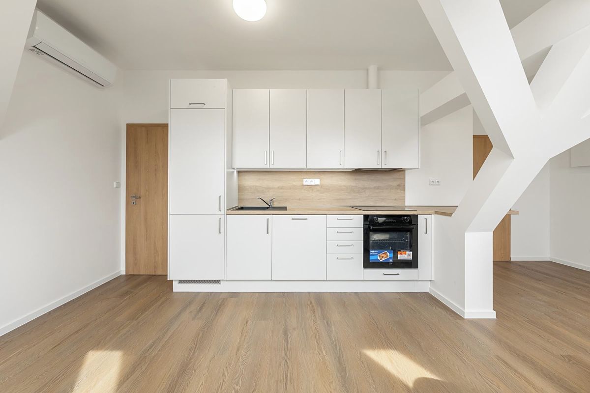 Prodej bytu 1+kk 38 m² – fotografie 4