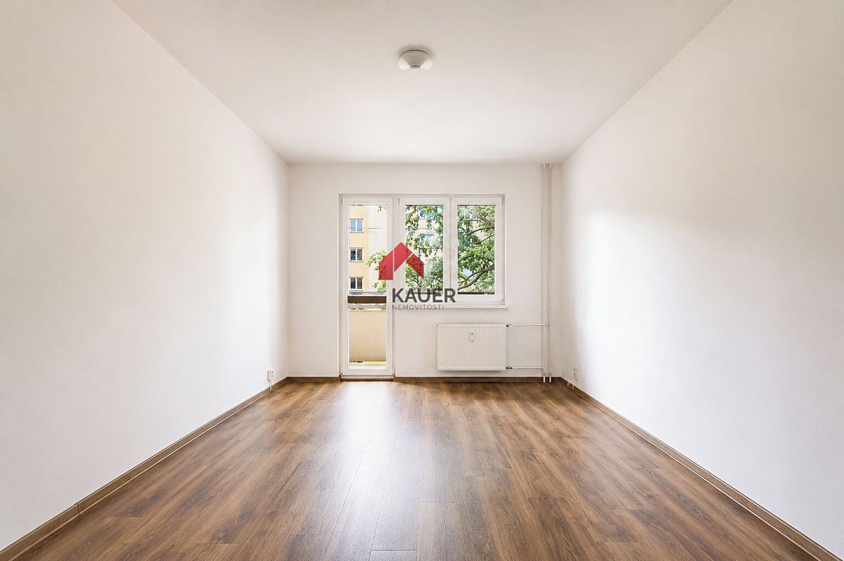 Pronájem bytu 2+1 58 m² – fotografie 4