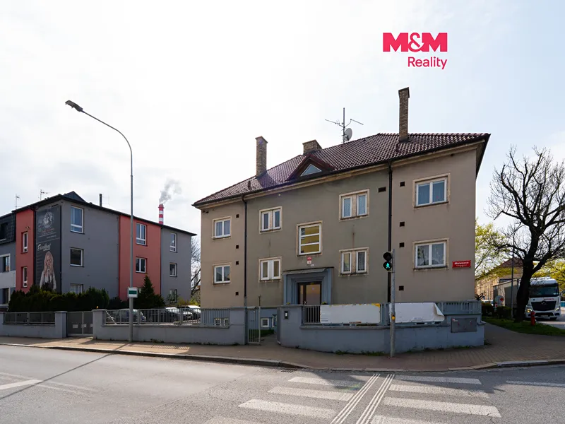 Prodej bytu 1+1, 33 m², České Budějovice, ul. Mánesova