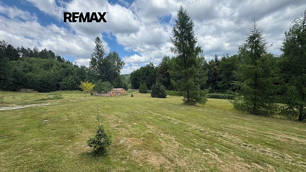 Prodej stavebního pozemku 805 m² – fotografie 3