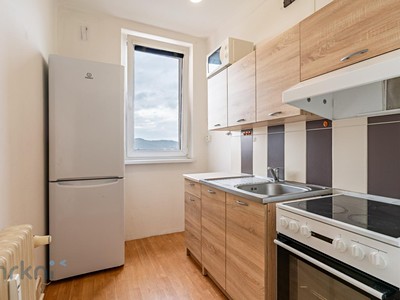 Prodej bytu 2+1, 43 m² (2 z 19)