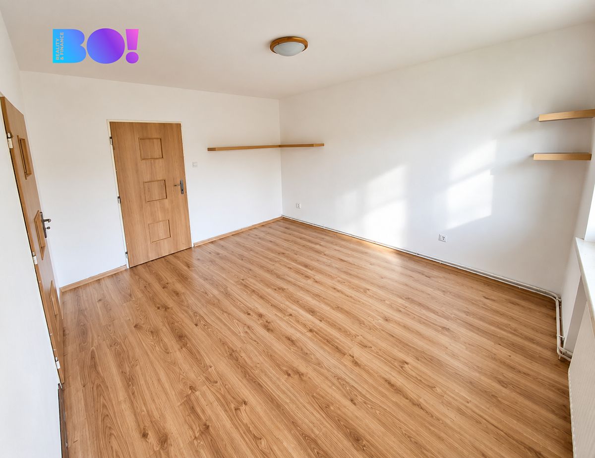 Pronájem bytu 2+1 50 m² – fotografie 3