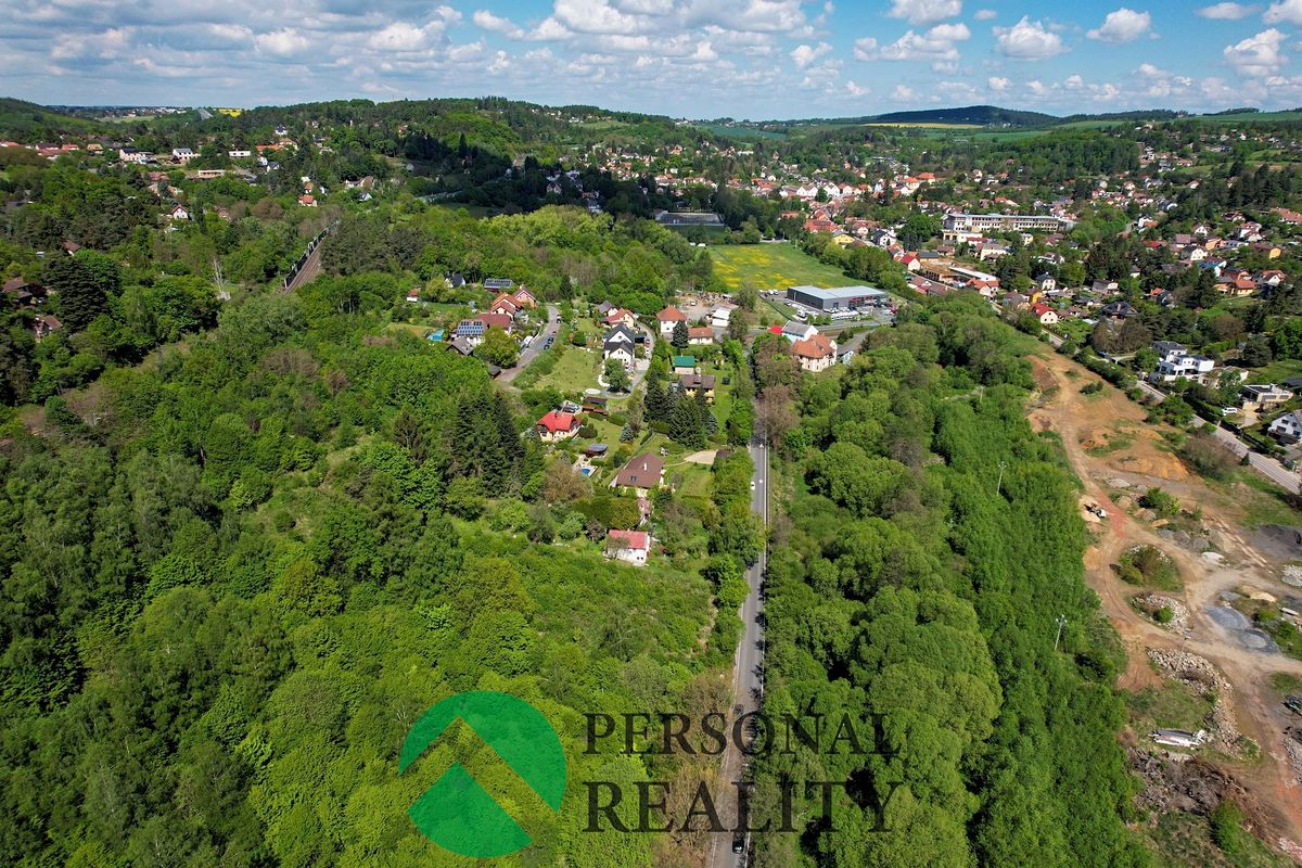 Prodej stavebního pozemku 799 m² – fotografie 4